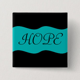 Pflegeheim-Arbeitskräfte stellen einen Geist der Button