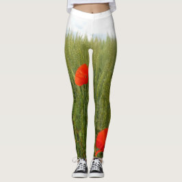 Pflücke in Leggings mit Weizenfeldern