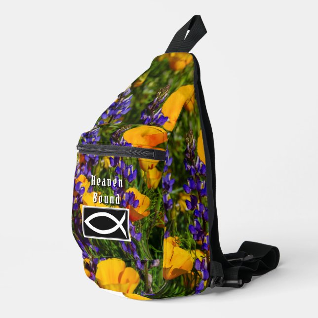 Pflücke und Lupine Heaven Bound Crossbody Bag (Rechte Ecke)