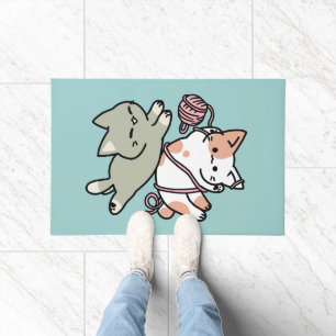 Pfoten und Spielen – Bezaubernde Katzenillustratio Fußmatte