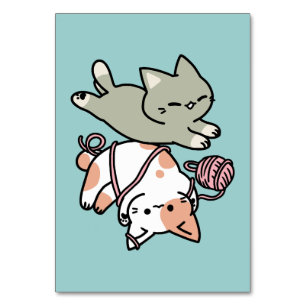 Pfoten und Spielen – Bezaubernde Katzenillustratio Tischnummer