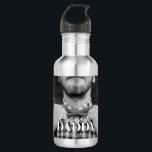 Phantastisch Daddy Seit 20XX Einfaches elegantes F Edelstahlflasche<br><div class="desc">Dieses einfache und moderne Design besteht aus Serifen und kursiver Typografie und fügt ein individuelles Foto hinzu</div>