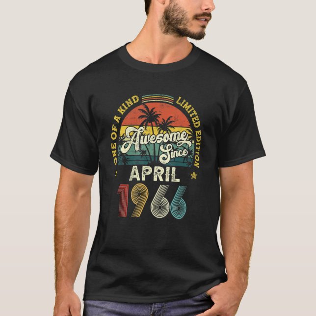 Phantastisch seit April 1966 Vintag 56. T-Shirt (Vorderseite)
