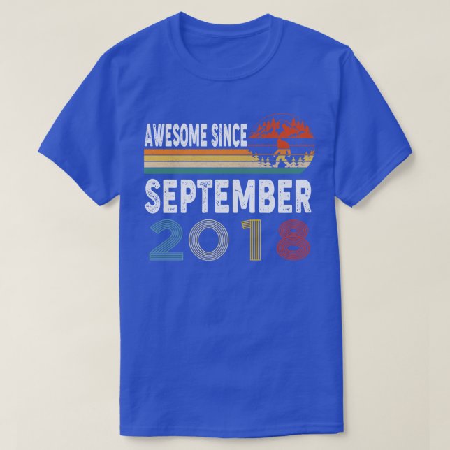 Phantastisch seit September 2018 T-Shirt (Design vorne)