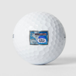 Phantastischer amerikanischer Fallschirmjäger und Golfball