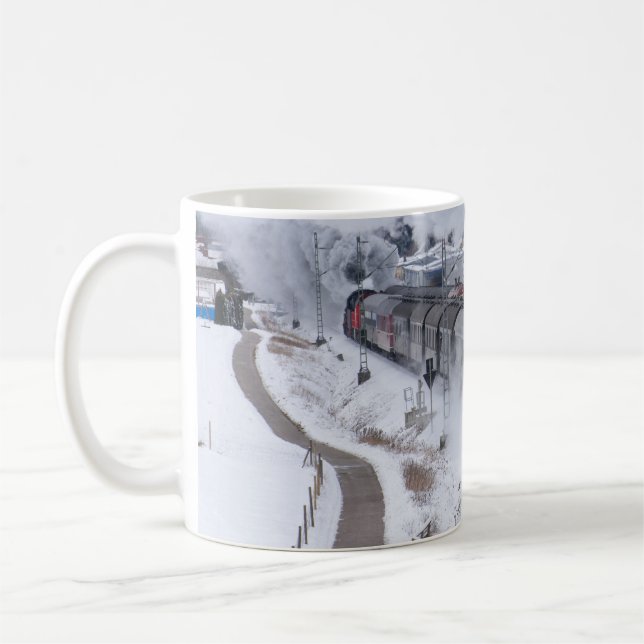 Phantastischer Dampfzug aus der Antike Kaffeetasse (Links)
