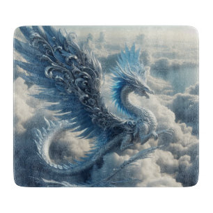 Phantastischer Drache umgeben von Wolkenglas Schneidebrett