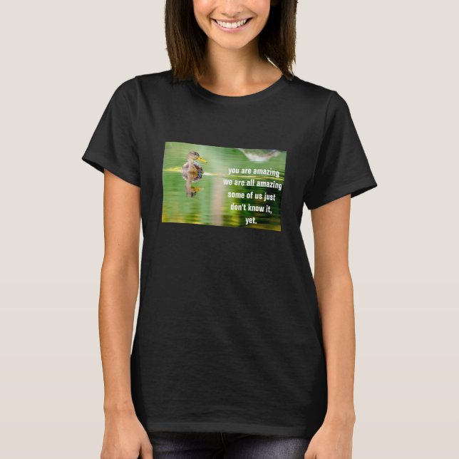 Phantastischer (dunkler) T - Shirt (Vorderseite)