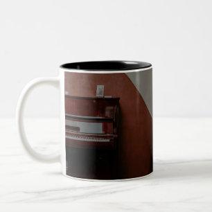Phantastisches Klavier Zweifarbige Tasse