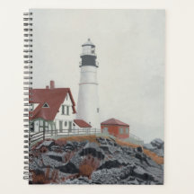 Phare de Portland Head dans le brouillard