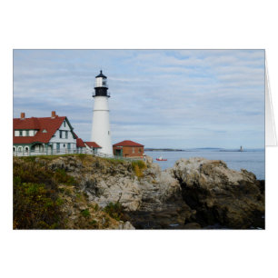 Phare de Portland Headlight sur la côte rocheuse