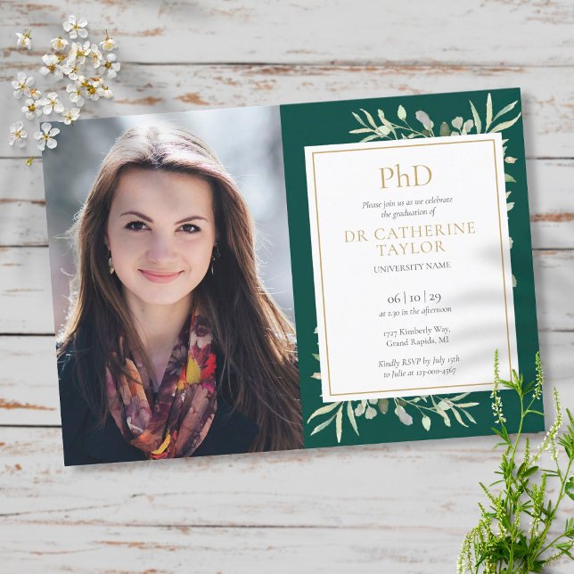 PhD Grad Emerald Gold Greenery Abschluss Foto Einladung (Von Creator hochgeladen)