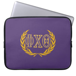 Phi Chi Theta Griechisch mit Kranz Laptopschutzhülle