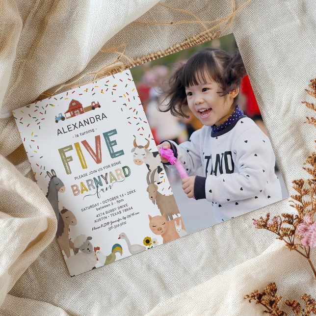 Photo Barnyard Farm 5e anniversaire Invitation (Créateur téléchargé)