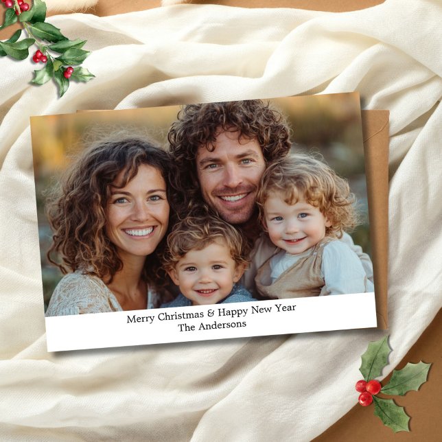Photo Carte de Noël personnalisée (Family Photo Christmas Card Personalize it with your own text and photo.)