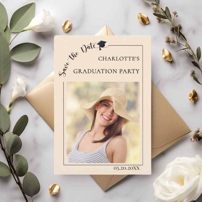Photo champagne Graduation party Save the Date (Von Creator hochgeladen)
