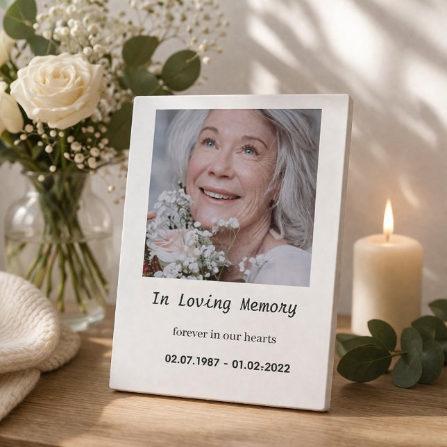 Photo “Custom Memory Plaque for Tabletop Display (Créateur téléchargé)