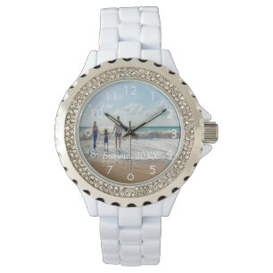 Photo de famille montre texte blanc