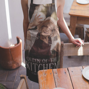 Photo de la Reine Moderne de la Cuisine Tablier