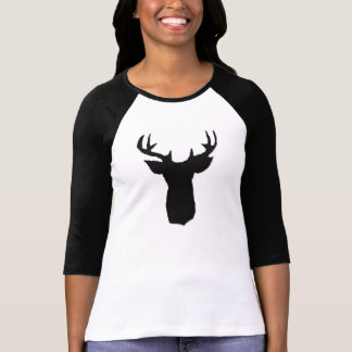 photo de la tête de cerf sur le t-shirt dames