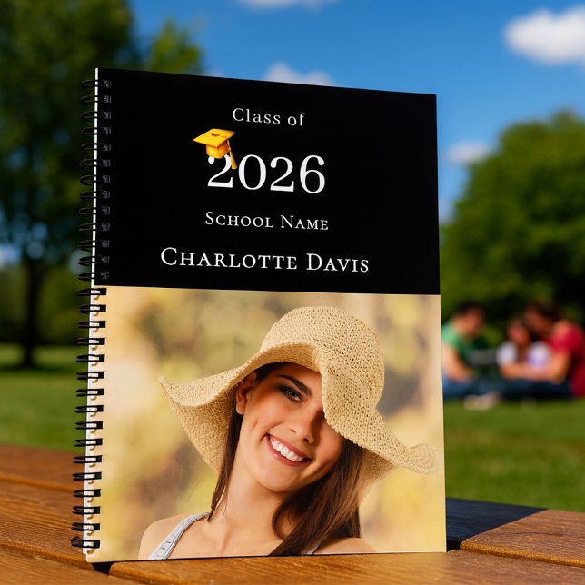 Photo Modern Black Senior Graduate Notizbuch (Von Creator hochgeladen)