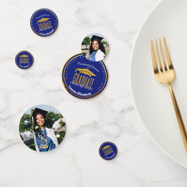 Photo moderne Blue Gold Graduation Table Confetti (Groupe)