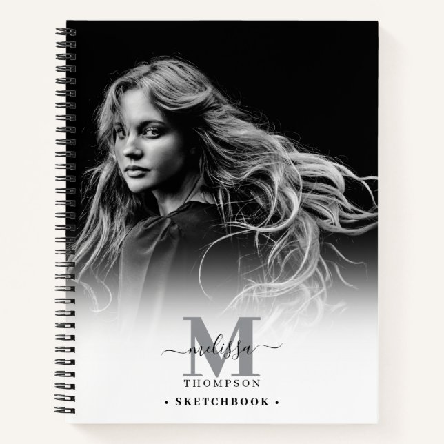 Photo monogramme Livre de croquis de l'artiste noi (Devant)