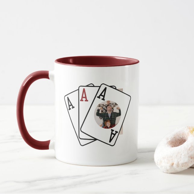 Photo Mug avec trois as : Créer un cadeau parfait (Avec donut)