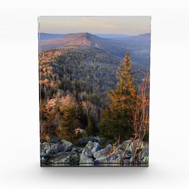 photo of a mountainous autumn forest, mountains, p fotoblock (Vorderseite)