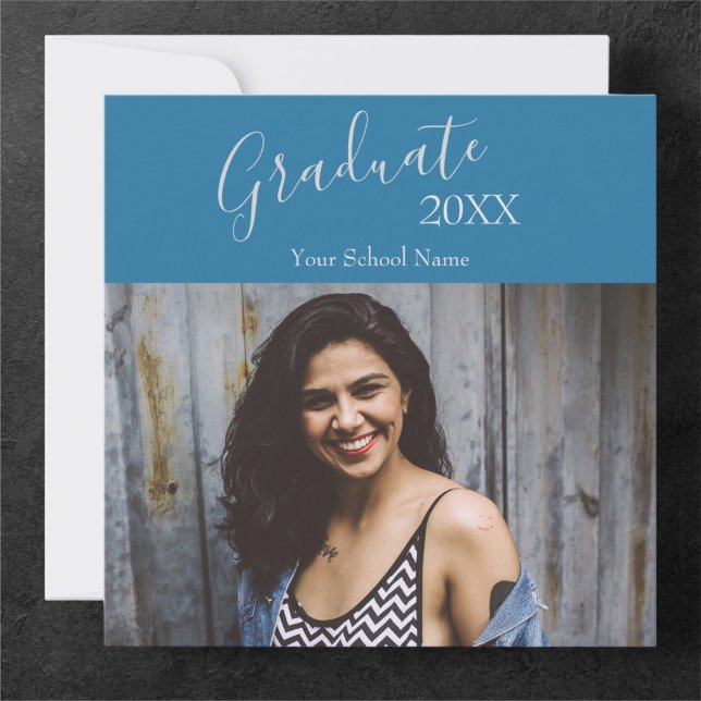 Photo personnalisée - Faire-part ouverte aux diplô (Graduation Announcement Invitation. Add your own photo and text.)