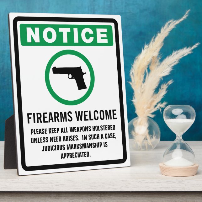 Photo Plaque de bienvenue des armes à feu (Côté)