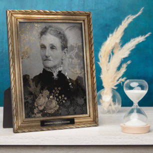 Photo Portrait hanté   Plaque   Vieille Femme