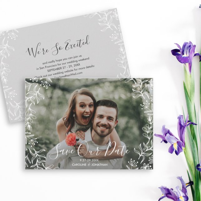 Photo Save the Date Hand Drawn Petite Flowers (Von Creator hochgeladen)
