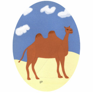 Photo Sculpture Camel Whimsical sur les dunes du désert