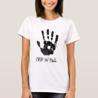 Photographie de la main de Jésus payée en T-shirt