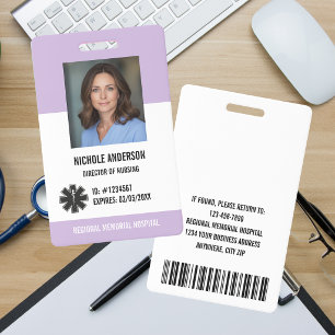Photographie du badge d'identification du personne