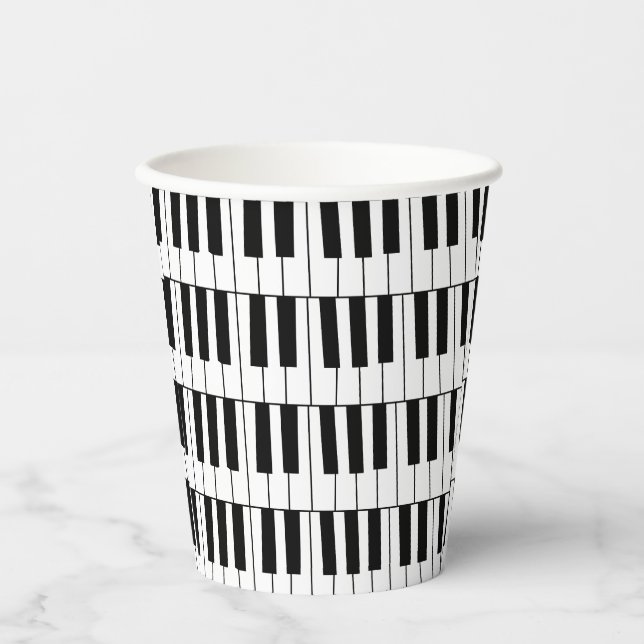 Pianist-Party: Schwarz-Weiß-Piano-Keys Pianist Pappbecher (Vorderseite)