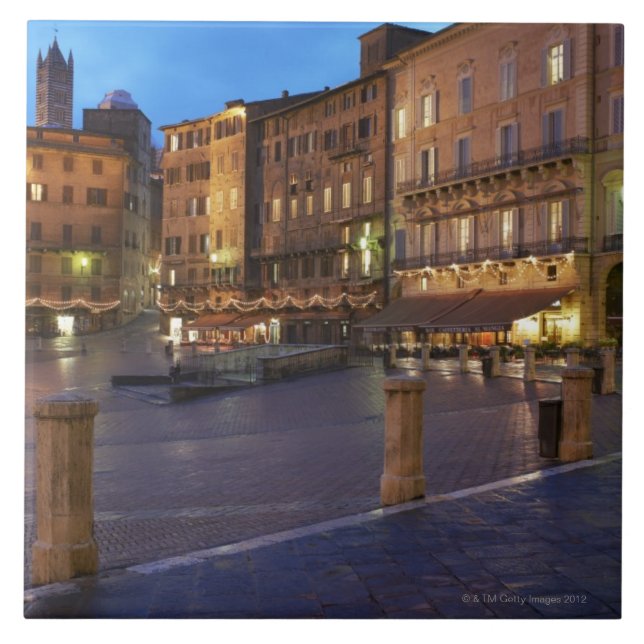 Piazza Del Campo an der Dämmerung, Siena Fliese (Vorderseite)