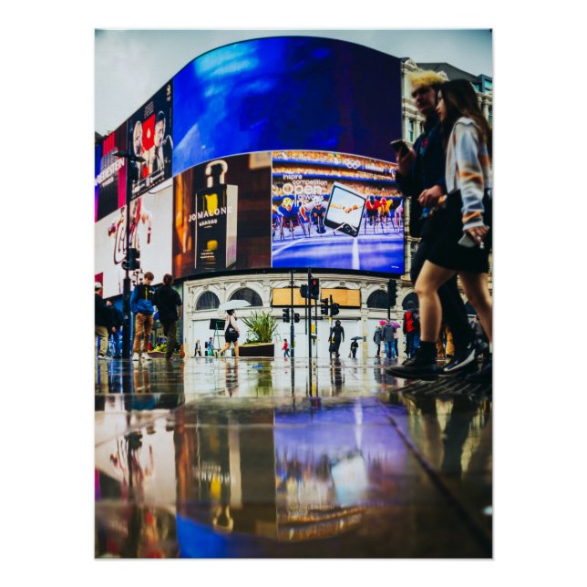 Piccadilly circus on a rainy day poster (Vorderseite)