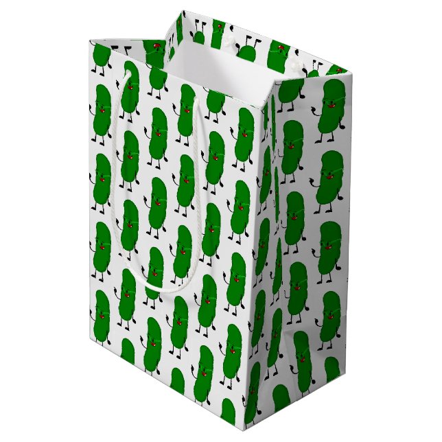 Pickle auf Weiß Mittlere Geschenktüte (Rückseite Schrägansicht)