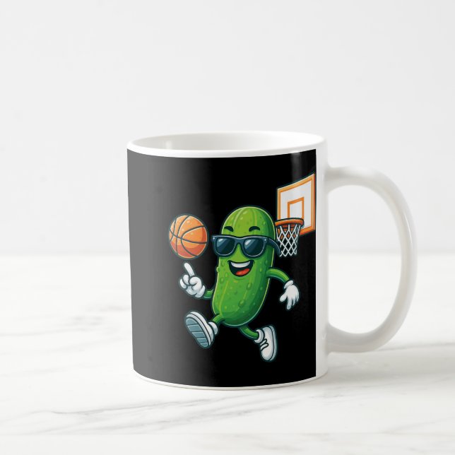 Pickle Playing Basketball Premium  Kaffeetasse (Rechts)