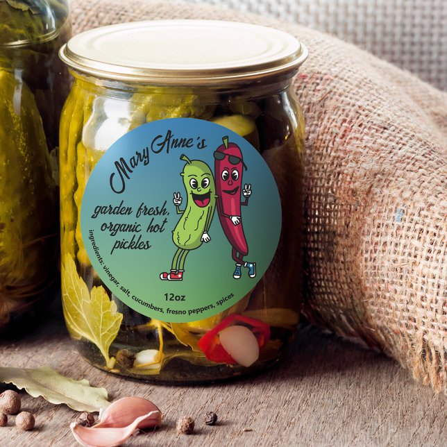 Pickle und Pfefferpals Funny Cartoon Pickles Label Runder Aufkleber (Von Creator hochgeladen)
