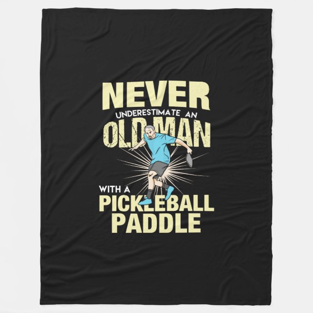 Pickleball - Alter Mann mit Pickleball-Paddel Fleecedecke (Vorderseite)
