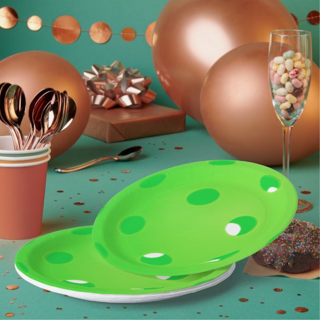 Pickleball Balls - Green Pickleball Balls auf Weiß Pappteller (Multi)