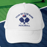 Pickleball Club Team Australia Flag Custom Truckerkappe<br><div class="desc">Stand out on the pickleball court with this stylish hat featuring crossed pickleball paddles, Australian flag, and your custom text. Personalize it easily to include your club name, team name, city, or any wording of your choice. You can also change the font and paddle colors - just click Edit/Personalize. This...</div>
