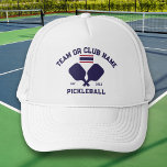 Pickleball Club Team Name Thailand Thai Flag Truckerkappe<br><div class="desc">Stand out on the pickleball court with this stylish hat featuring crossed pickleball paddles, the flag of Thailand, and your custom text. Personalize it easily to include your club name, team name, city, or any wording of your choice. You can also change the font and paddle colors - just click...</div>
