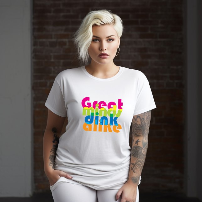 Pickleball Große Geister versinken gleich Größe T-Shirt (Plus size t-shirt for pickleball lady)