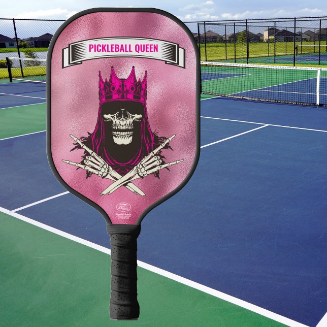 Pickleball Queen Pink Mit Monogramm Pickleball Schläger (Von Creator hochgeladen)
