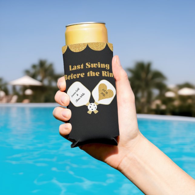 Pickleball Wedding Black and Gold Personalisiert Selters Dosenkühler (In Situ Pool)