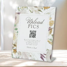  PICS HAPPEN! Modern Spring Wedding Gallery Sockelschild